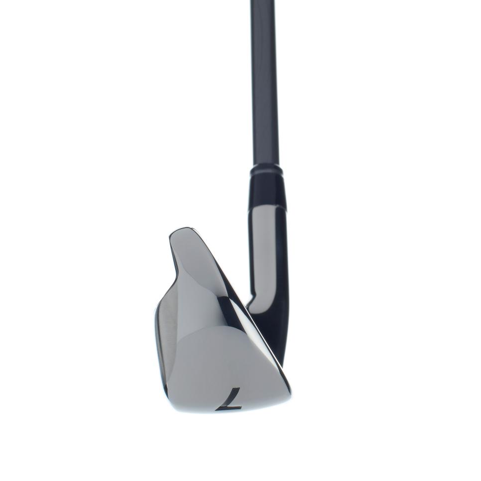 /content/dam/images/golfdigest/fullset/hotlist-2024/super-game-improvement-irons/Wilson Launch Pad_SGI_TOE.jpg